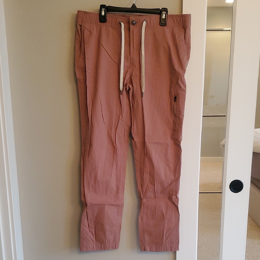 Vuori women's Pink Athleisure Pants